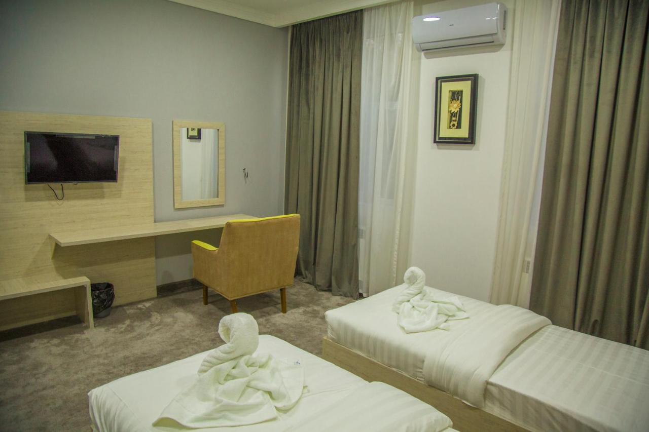 South Hotel Tasken Kültér fotó