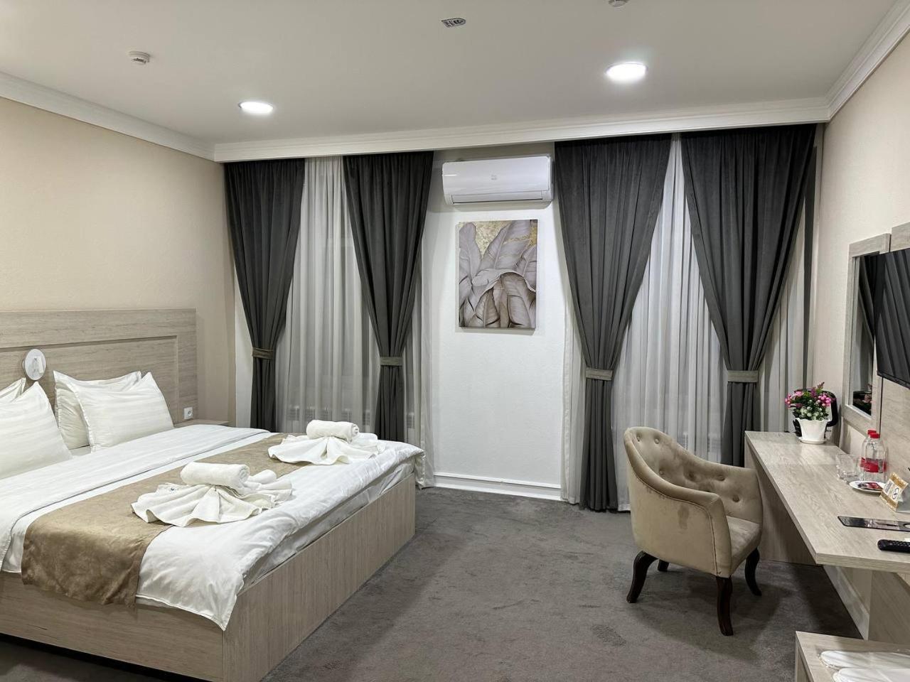 South Hotel Tasken Kültér fotó