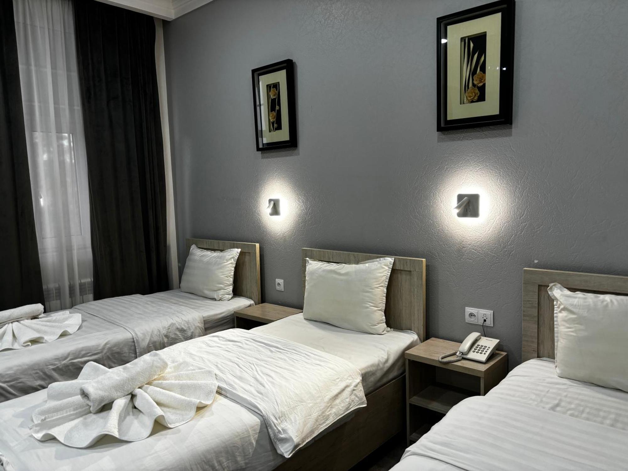 South Hotel Tasken Kültér fotó