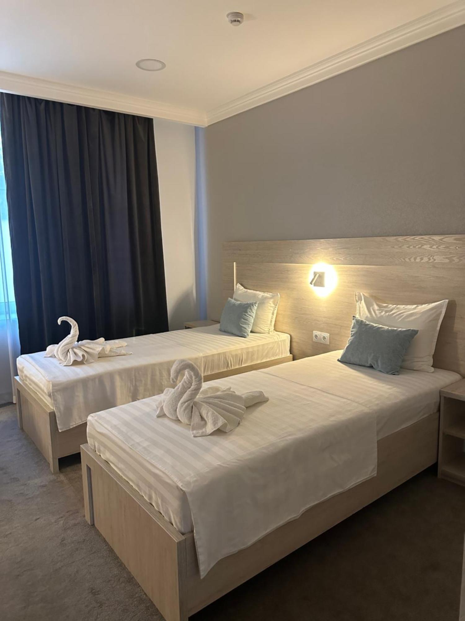 South Hotel Tasken Kültér fotó